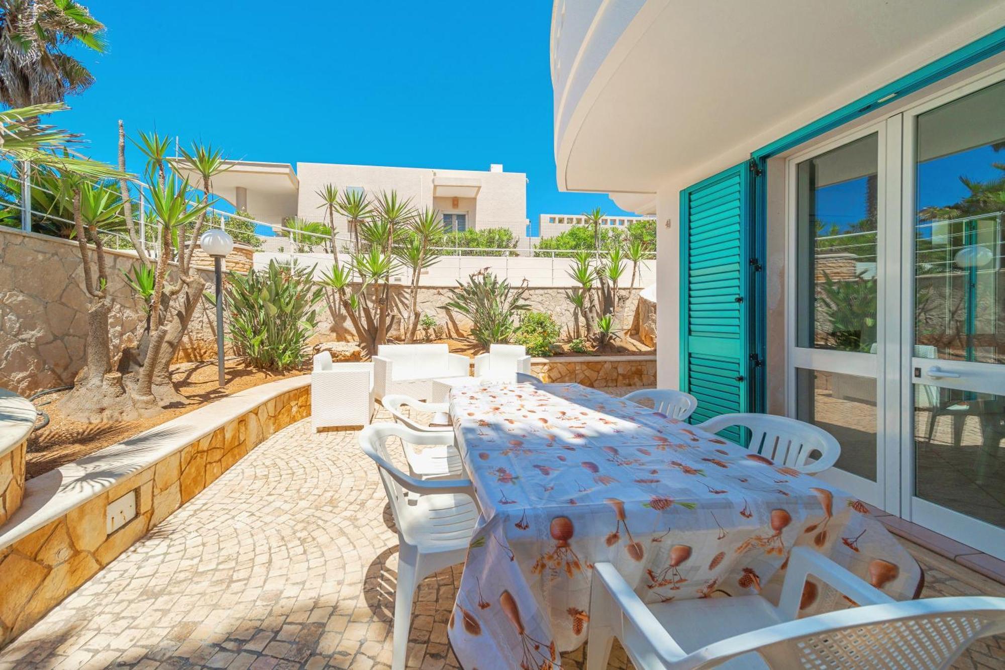 Residence Oasi Sul Mare Торре-Суда Екстер'єр фото