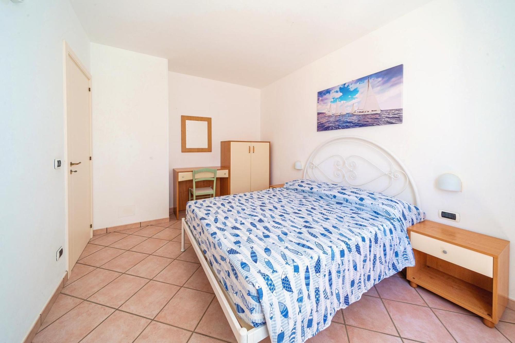 Residence Oasi Sul Mare Торре-Суда Екстер'єр фото